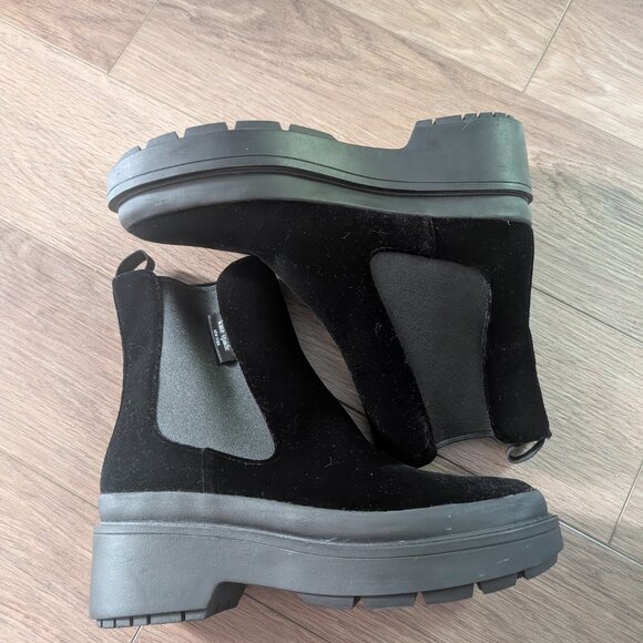 NEW! Kate Spade | Winnie Velvet Chelsea Boots In Black - Picture 7 of 10